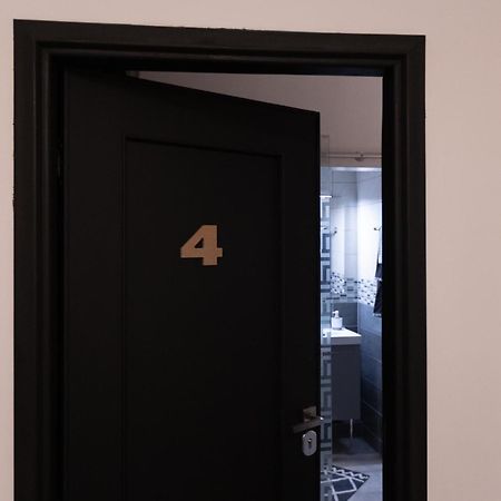 Nik Rooms Cenova Dış mekan fotoğraf