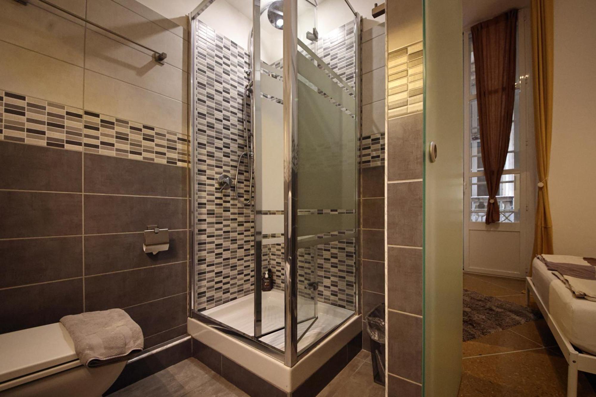 Nik Rooms Cenova Dış mekan fotoğraf