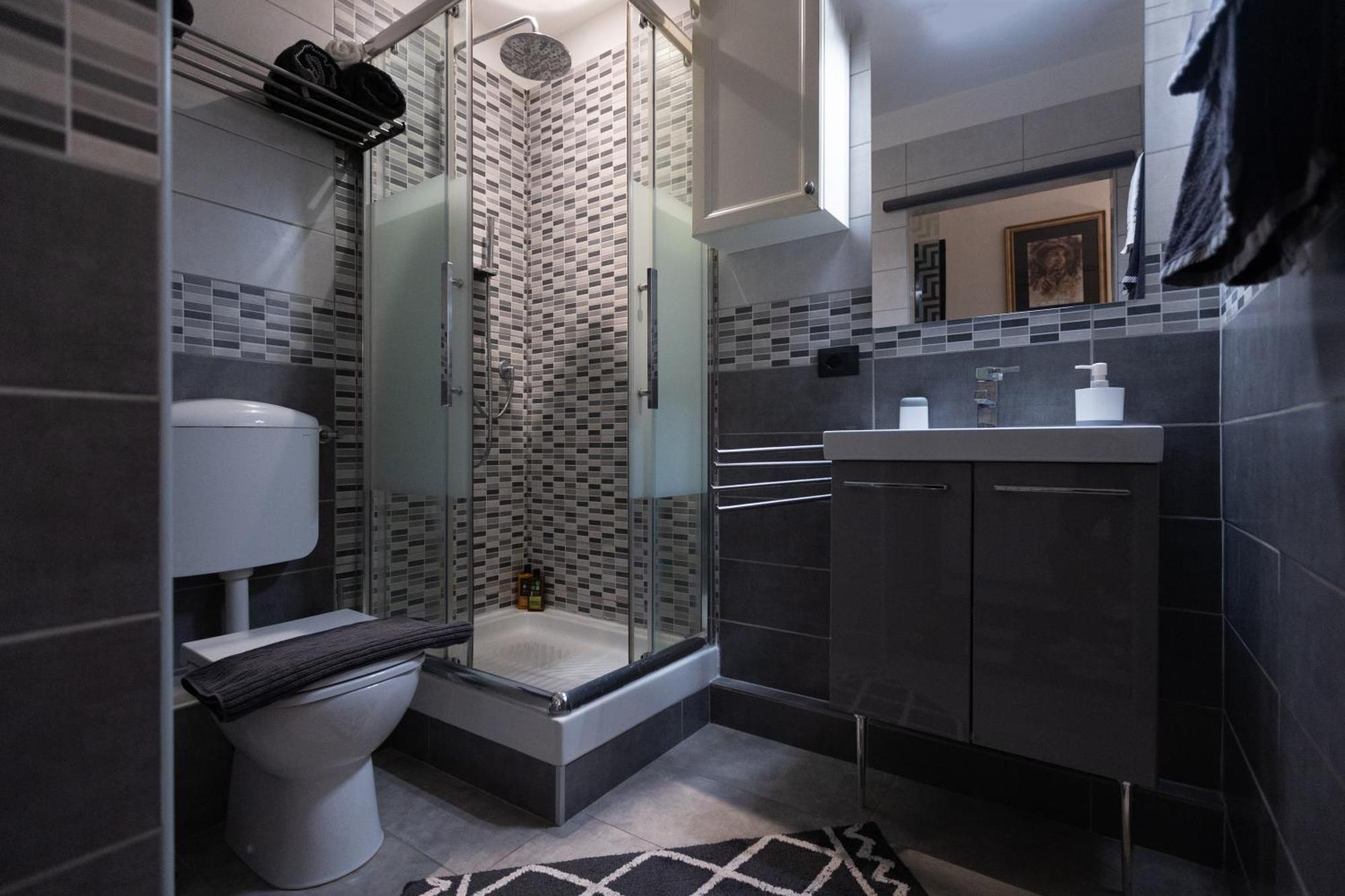Nik Rooms Cenova Dış mekan fotoğraf