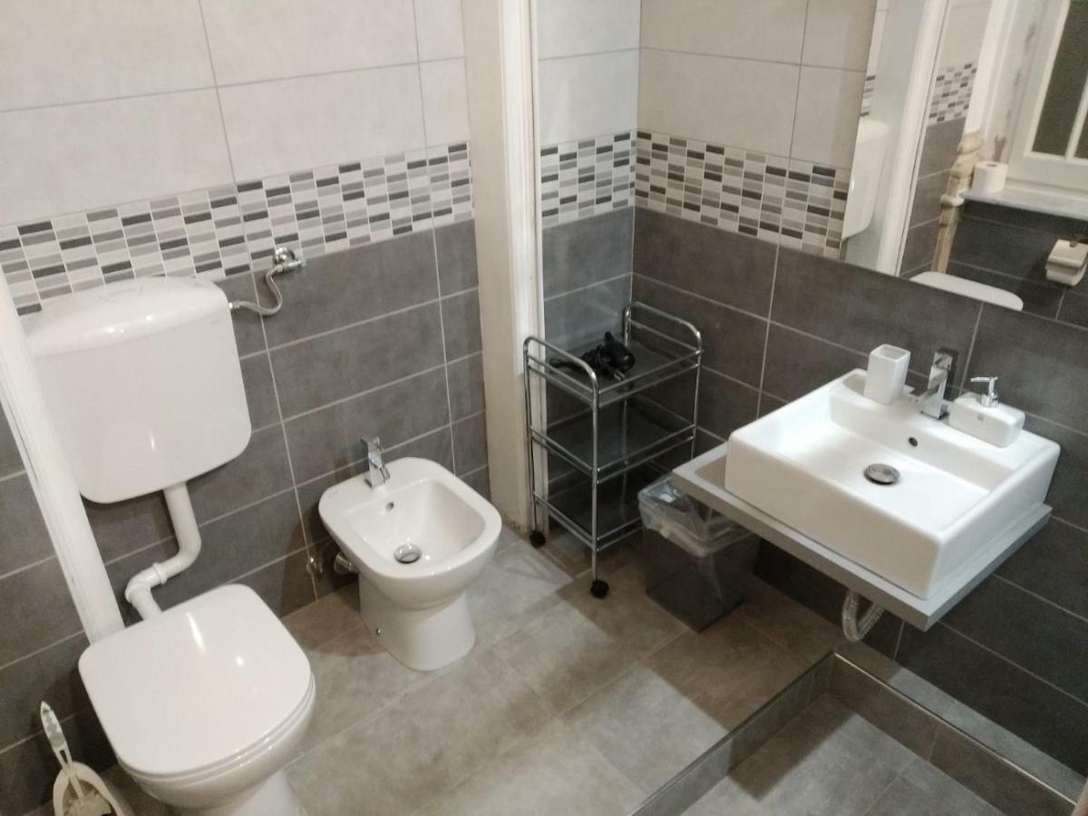 Nik Rooms Cenova Dış mekan fotoğraf